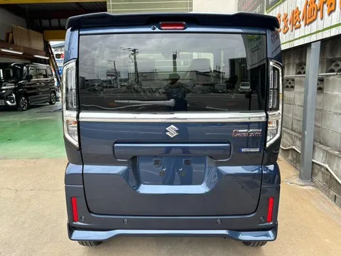 Suzuki Spacia Custom