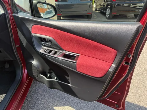 Toyota Yaris (Vitz)
