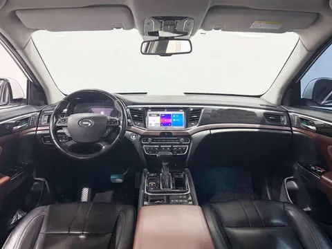 Gac GS8