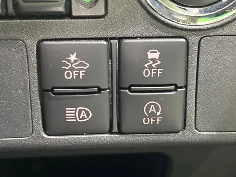 Toyota Pixis Mega
