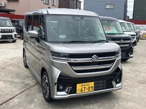 Suzuki Spacia Custom