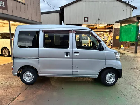 Daihatsu Hijet Cargo