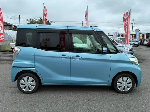 Mitsubishi eK Space