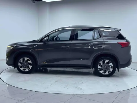 Gac GS4