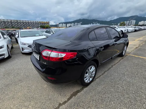 Renault SM3