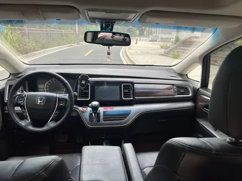 Honda Elysion