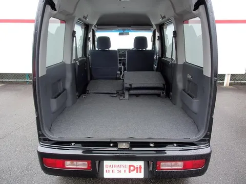 Toyota Pixis Van