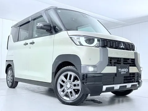 Mitsubishi Delica Mini
