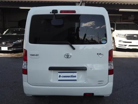 Toyota TownAce Van