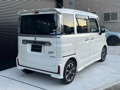 Suzuki Spacia Custom