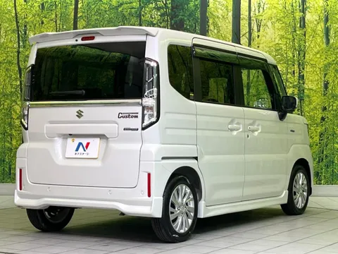 Suzuki Spacia Custom