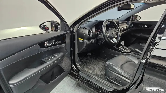 Kia Cerato (K3)
