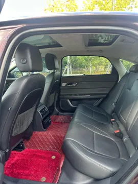 Jaguar XFL