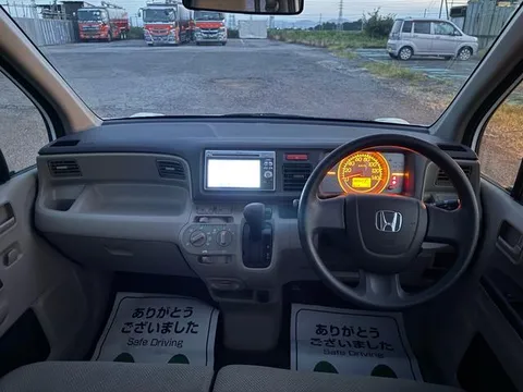 Honda Life