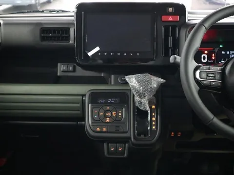 Suzuki Spacia Gear