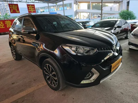 MG GS