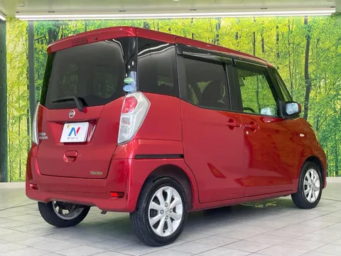 Nissan Dayz Roox
