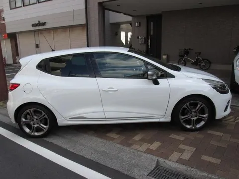 Renault Lutecia