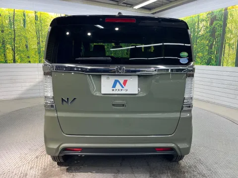 Honda N-BOX Slash