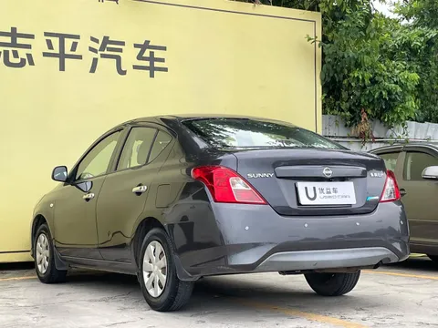 Nissan Sunny