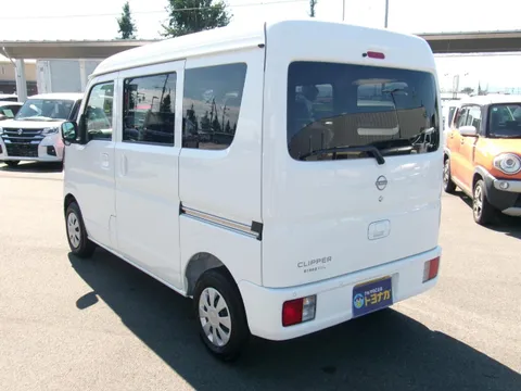 Nissan Clipper