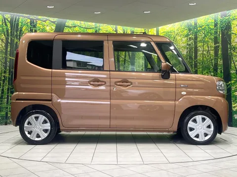 Suzuki Spacia