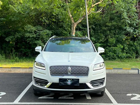 Lincoln Nautilus