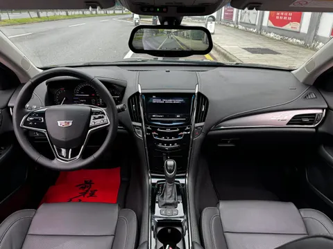 Cadillac ATS-L