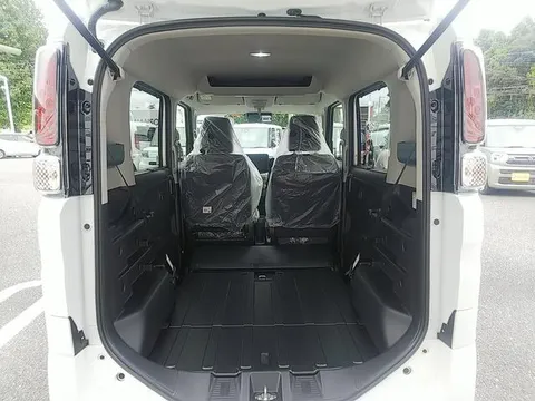 Suzuki Spacia Base