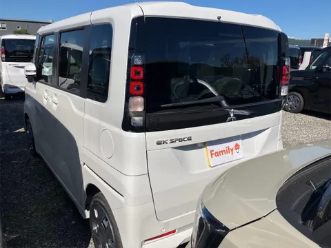 Mitsubishi eK Space