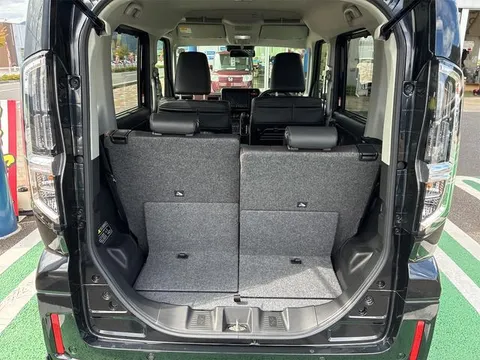 Suzuki Spacia Custom