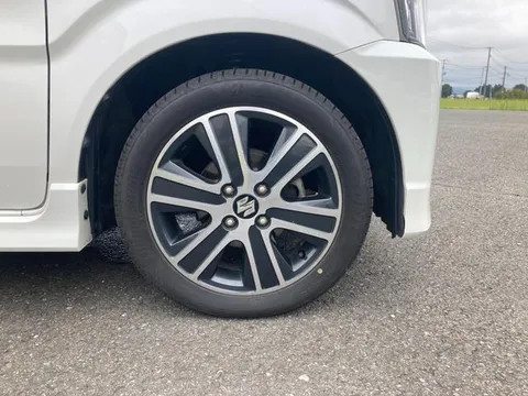 Suzuki Wagon R Stingray