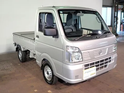 Nissan Clipper Truck