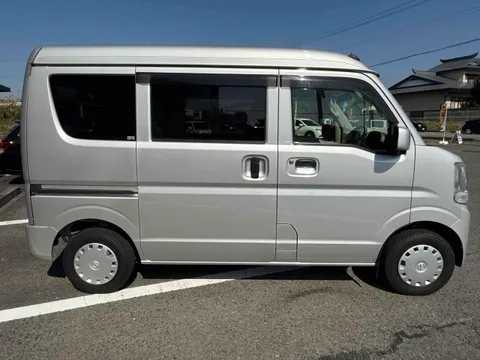 Nissan Clipper