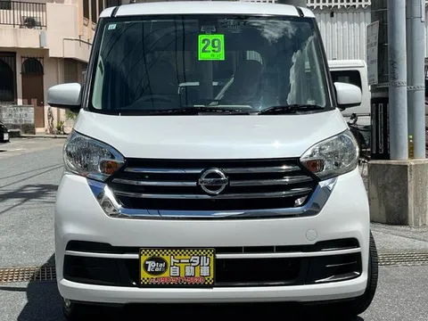 Nissan Dayz Roox