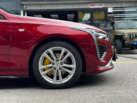 Cadillac CT4