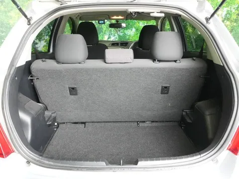 Toyota Yaris (Vitz)