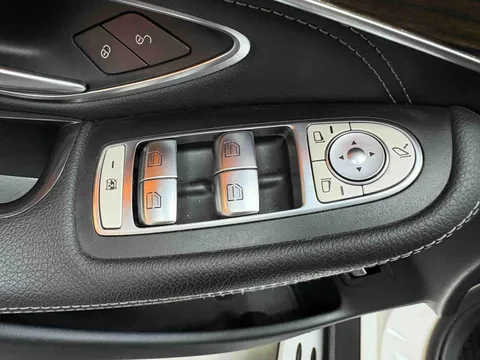 Mercedes-Benz Mercedes-Benz GLC