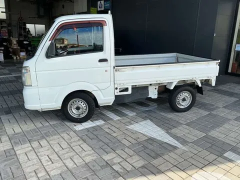 Nissan Clipper Truck