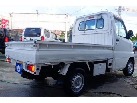 Nissan Clipper Truck