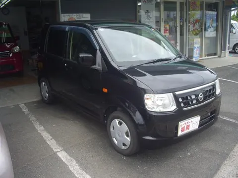 Nissan Otti
