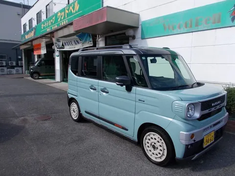 Suzuki Spacia