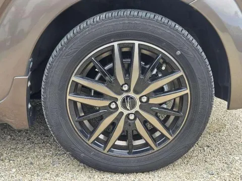 Subaru R2