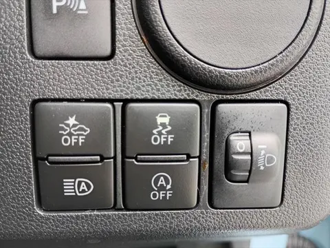 Daihatsu Mira Tocot