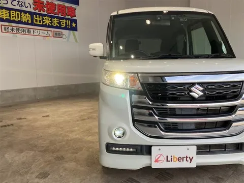Suzuki Spacia Custom Z