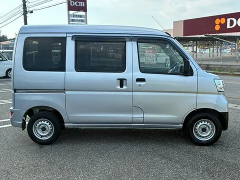 Daihatsu Hijet Cargo