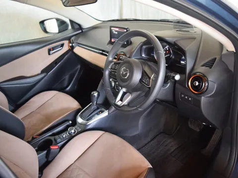 Mazda Mazda2 (Demio)