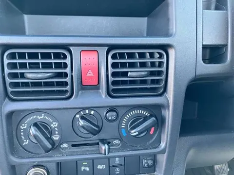 Nissan Clipper Truck