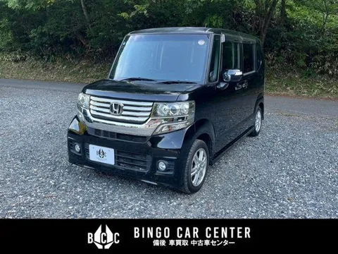 Honda N-BOX Custom
