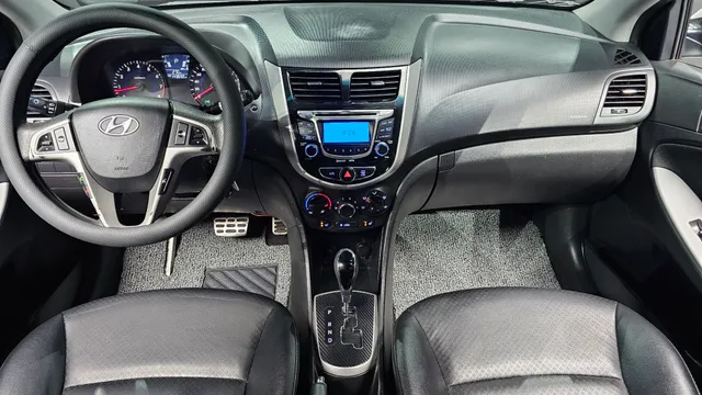 Hyundai Accent